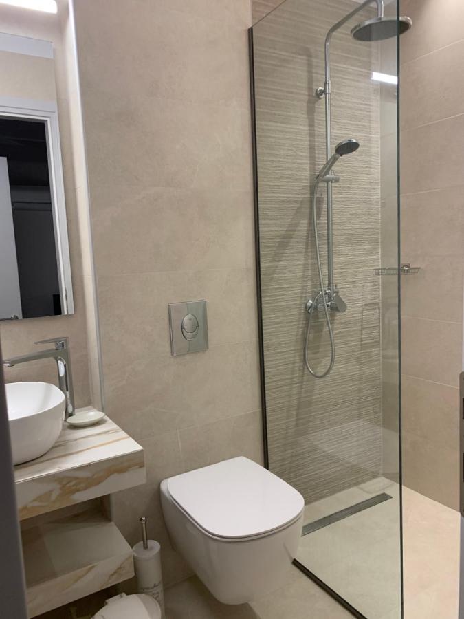 Terpsichore Boutique Bright New Sofita Studios And Appartment Dassia  Exterior foto