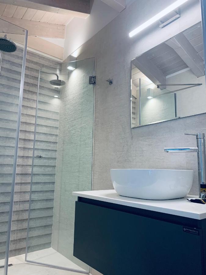 Terpsichore Boutique Bright New Sofita Studios And Appartment Dassia  Exterior foto
