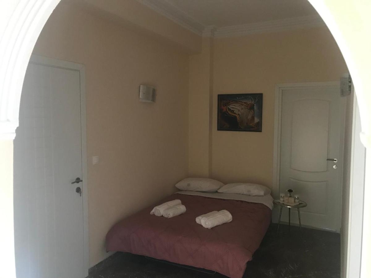Terpsichore Boutique Bright New Sofita Studios And Appartment Dassia  Exterior foto